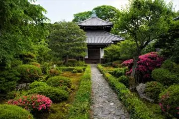 Anraku-ji, one of the smaller temples on the Philosopher's Path