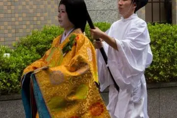 <p>This is the entourage of the Saiō-Dai (斎王代) Princess called myōbu (命婦) during the Aoi Matsuri (葵祭) in Kyoto. In the Heian period these ladies were of the fifth rank in the imperial court or mid rank noblewomen.</p>