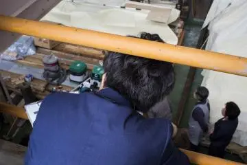더 나은 시각을 얻기 위해 노력하는 지역 후쿠이 저널리스트