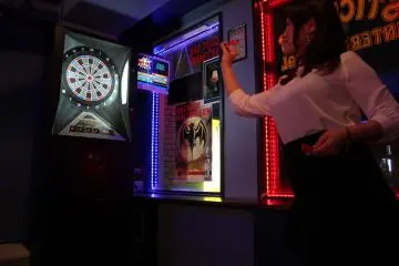 Keep your eye on the bull's eye(s)! Not recommended after a few pints unless you're drinking Heineken!