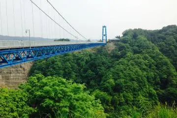 <p>Looking west across Ryujin&nbsp;Bridge</p>
