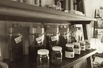<p>Home-made vinegars&nbsp;and dressings</p>