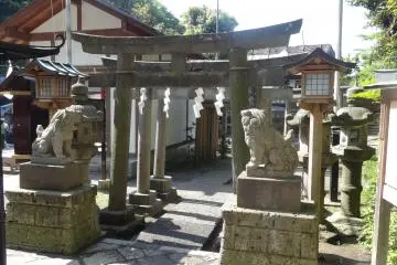<p>ประตูโทริ</p>