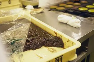 <p>The bean paste, after six hours of preparation.&nbsp;</p>