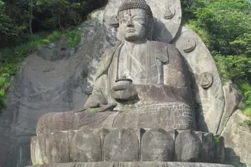 <p>Largest stone Buddha in Japan</p>