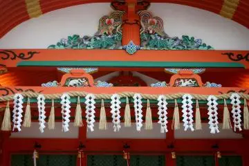 Detail rubah-rubah kayu