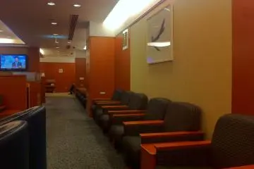 Osaka Itami Lounge is a haven of calmness