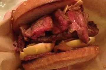 <p>The Wanto's rare Wagyu steak demands to be devoured</p>