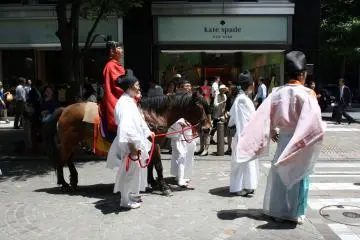 <p>Riding horseback was good idea in the heat! &nbsp;</p>