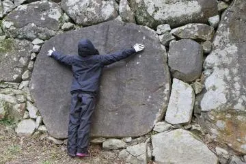 <p>We can learn about the local&nbsp;techniques used to place these stones four centuries ago</p>