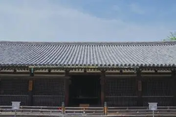 <p>Shari-den Hall, to the north of Yume-dono Hall</p>