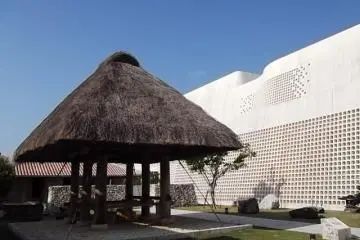 <p>The reconstructed kiln in the courtyard</p>