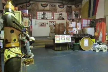 <p>A not so inviting stage.</p>