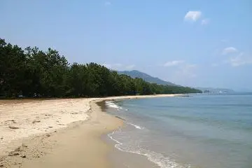 White sands and blues skies in this beach paradise they call the staircase to heaven