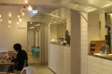 Gallery image