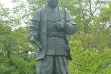 Tokugawa Ieyasu gazes over his castle grounds at Okazaki (Photo: PPF)