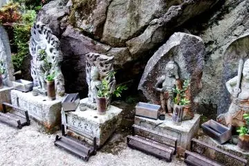 <p>Some other statues of Acala (Fudomyoo)</p>
