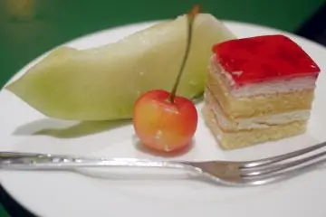 <p>Save some room for dessert after dinner.</p>