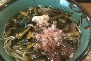 Hot sunki soba