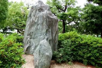 <p>There were some beautiful stones displayed in the open space in front of the main tower</p>