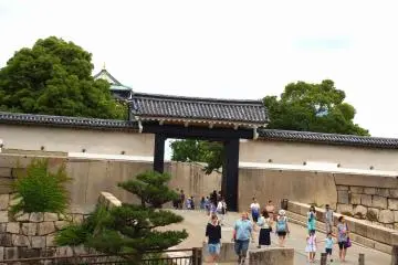 <p>The Sakuramon Gate seen from a street between the Inner Moat and the Outer Moat</p>
