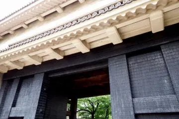 <p>View of the Omotemon Gate from the outside</p>