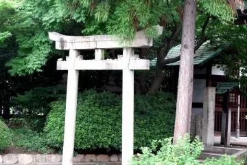 Small Shrines inside Hōkoku Shrine