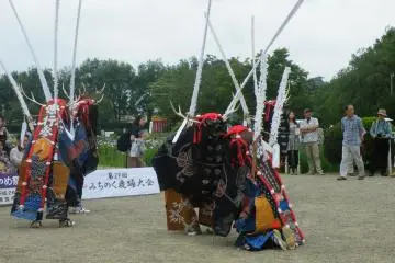 <p>At a certain point in the dance, the Leader and the young deer engage in a sort of ceremonial induction.</p>