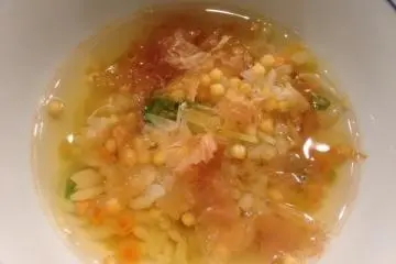 <p>차를 넣어 함께 먹어보세요!</p>