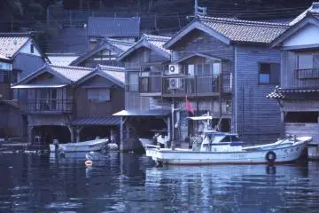 Funeya Boathouse (Photo: Kyoto Travel Guide)