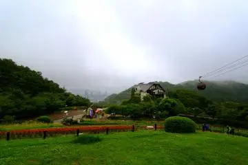 <p>"สวนสมุนไพรนุโนบิกิ และ Kobe-Ropeway"</p>