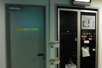 <p>Behind that door is the scary Smoke Maze section</p>
