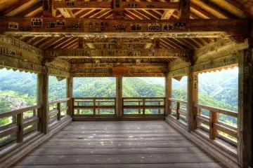 <p>Godaido Hall observation deck</p>