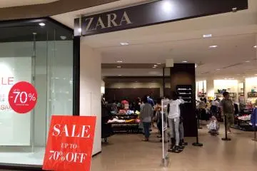 <p>Zara is&nbsp;a Spanish clothing &amp; accessories retailer. Be sure to visit the Zara Home shop, too!</p>