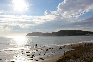 The sun beginning to set at Zushi Beach