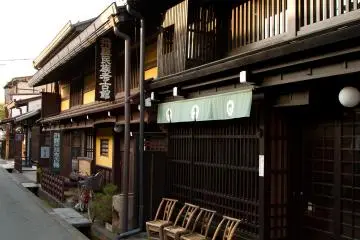 The old merchant houses in Takayama&nbsp;are extremely well preserved and they line entire streets. That is why it is also often called "Little Kyoto".