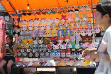 <p>Stalls selling kids toys are set up for Fukaya's Tanabata&nbsp;matsuri</p>