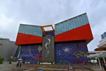 <p>พิพิธภัณฑ์สัตว์น้ำโอซาก้า (Osaka Aquarium : Kaiyukan)</p>