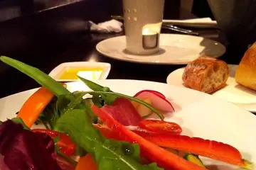 This shot also caught the bagna cauda that was served with the vegetables.