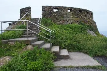 <p>The Promenade begins at&nbsp;Ashigezaki Lookout. It was used during the Edo period to monitor foreign ships</p>