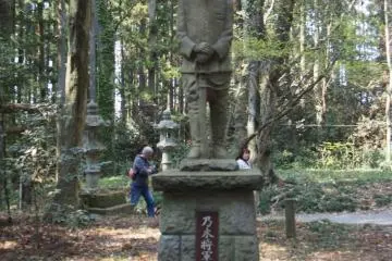 <p>Statue of General Nogi in the woods behind the shrine</p>