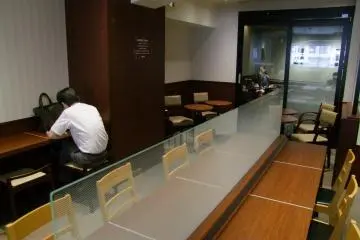 <p>Non-smoking rooms are more and more frequent these days</p>