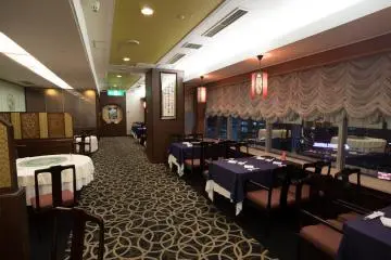 <p>Inside the Chinese restaurant</p>