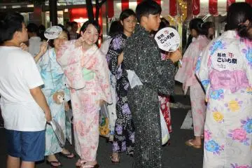 <p>People of all ages were out enjoying themselves &nbsp;</p>