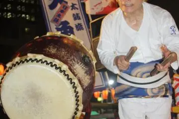 <p>The talented taiko drummer</p>