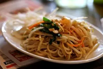<p>ผัดไท</p>