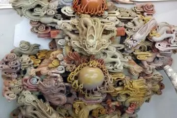 <p>One of the highly elaborate art pieces</p>