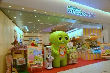 <p>Gachapin &amp; Mukku&nbsp;in a theme cafe at DiverCity Tokyo Plaza! Enjoy a refreshing drink here with the popular Fuji TV Kids' cartoon characters!</p>