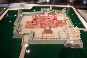 <p>Miniature model of Fukui Castle in its original shape</p>