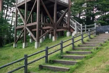 <p>An observation deck at the far end of Yakehashiri</p>